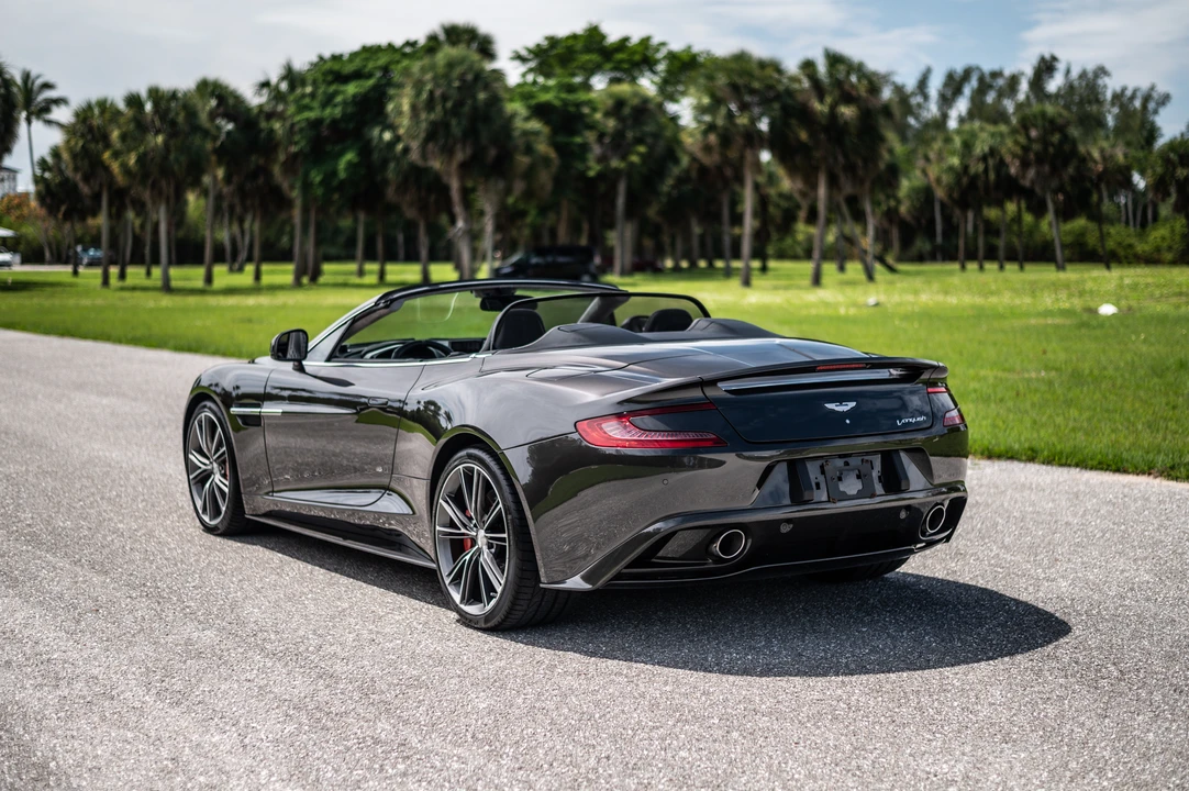 2014 Aston Martin Vanquish 2nd Gen - Image 29 of 31