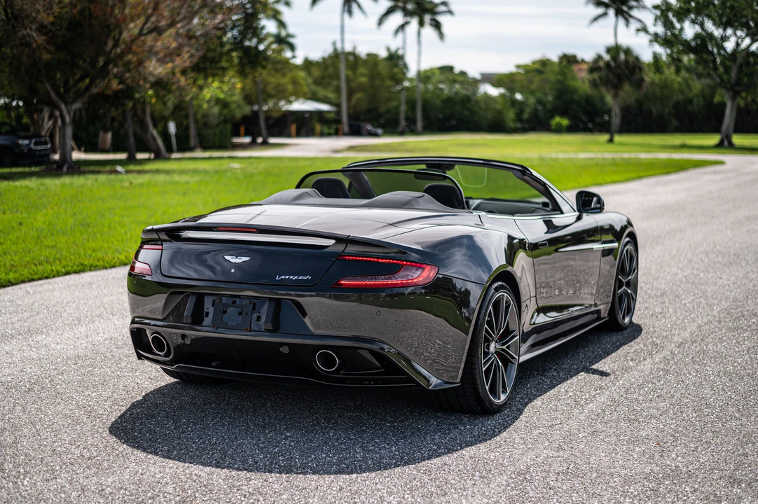 2014 Aston Martin Vanquish 2nd Gen - Image 27 of 31