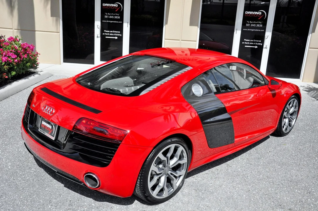 2014 Audi 42 R8 - Image 25 of 31
