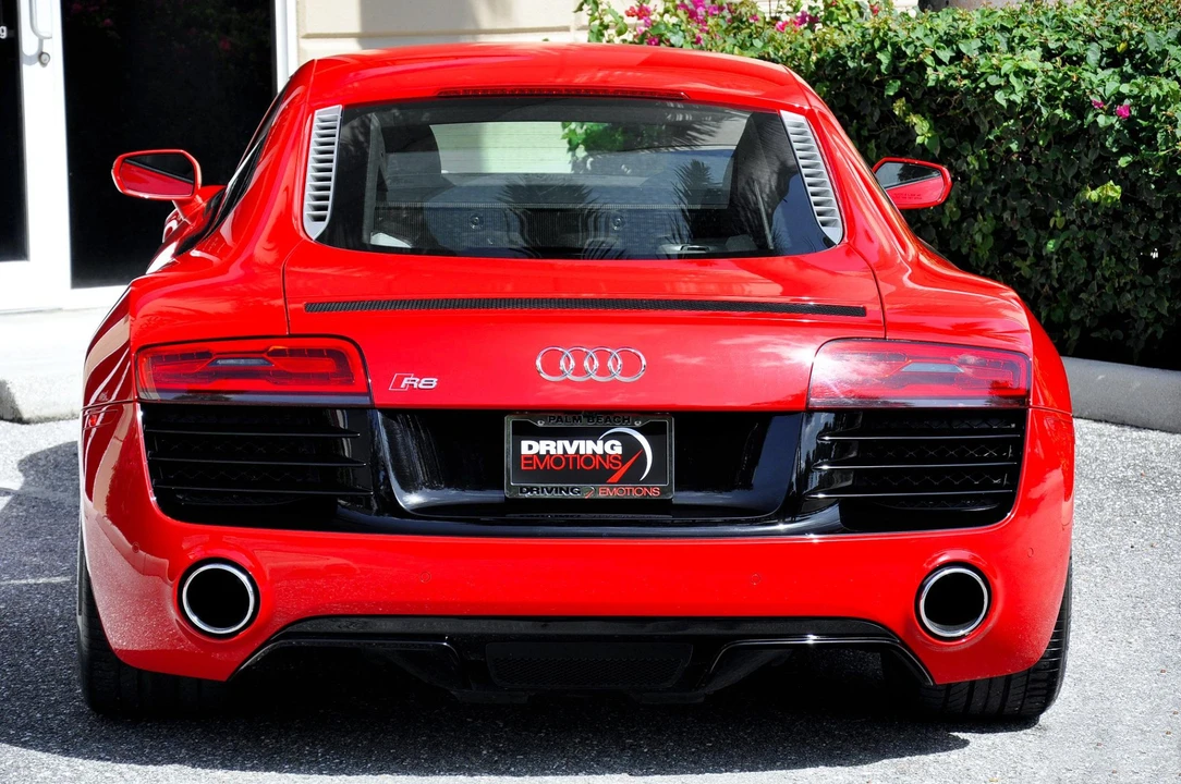 2014 Audi 42 R8 - Image 29 of 31