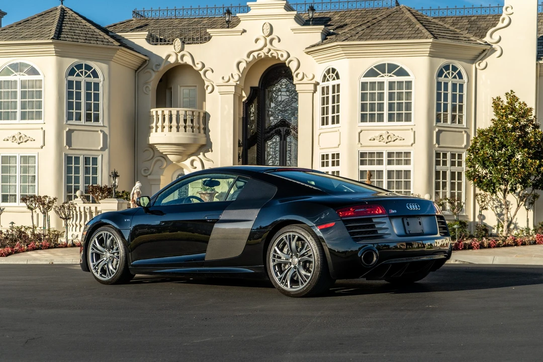 2014 Audi 42 R8 - Image 3 of 31