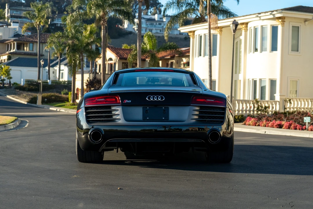 2014 Audi 42 R8 - Image 4 of 31