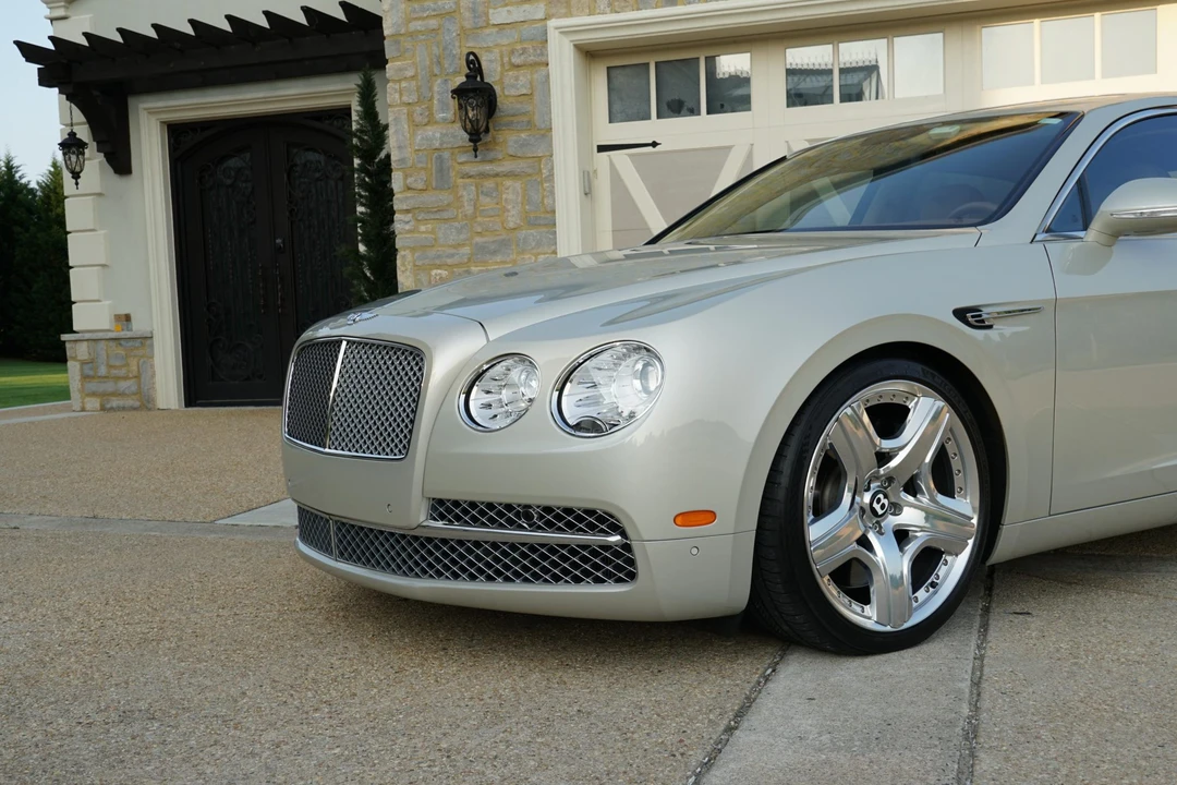 2014 Bentley Continental Flying Spur - Image 23 of 31