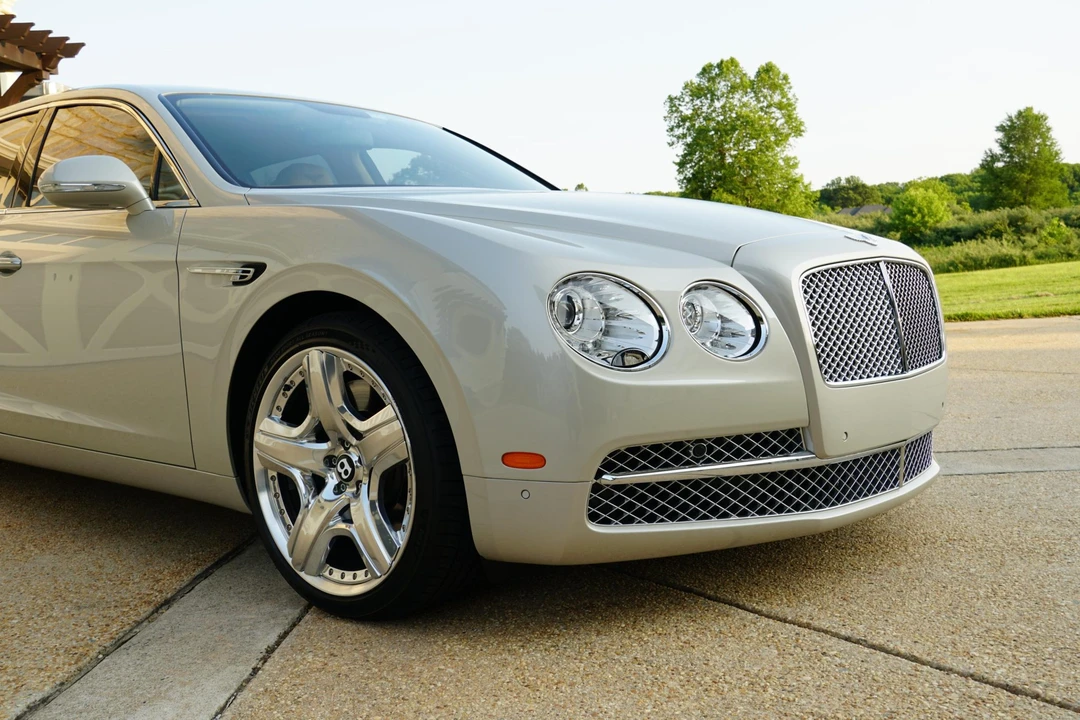 2014 Bentley Continental Flying Spur - Image 22 of 31