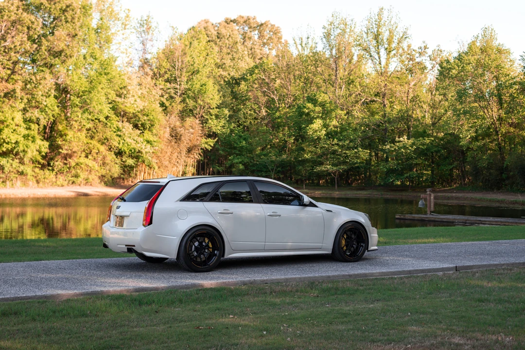 2014 Cadillac CTS-V 2nd Gen - Image 12 of 31
