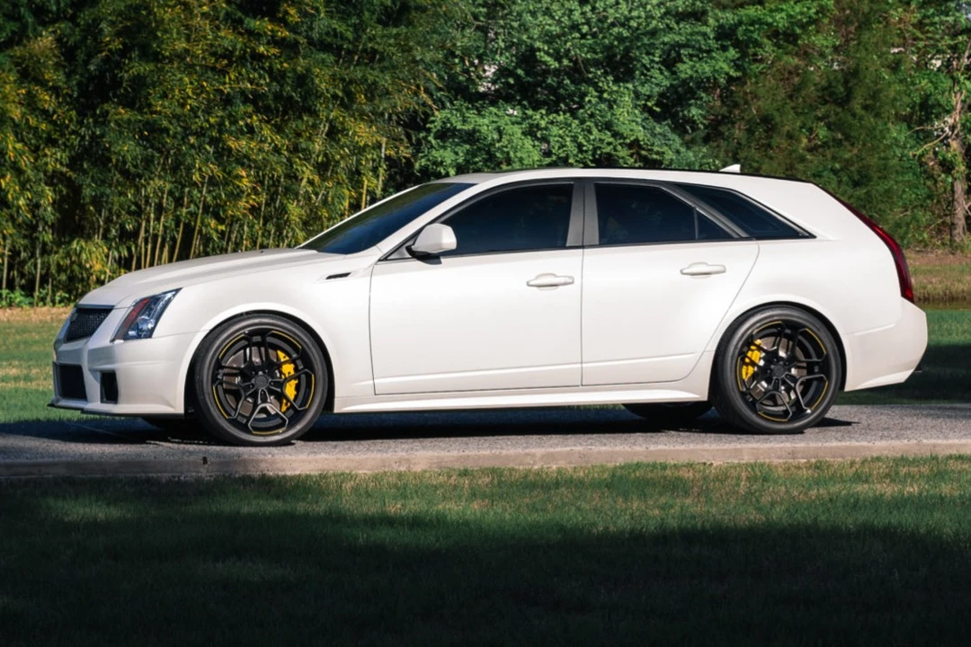 2014 Cadillac CTS-V 2nd Gen - Image 3 of 31