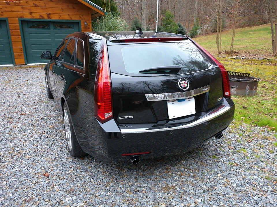 2014 Cadillac CTS-V 2nd Gen - Image 8 of 31