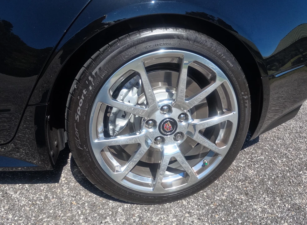 2014 Cadillac CTS-V 2nd Gen - Image 23 of 31