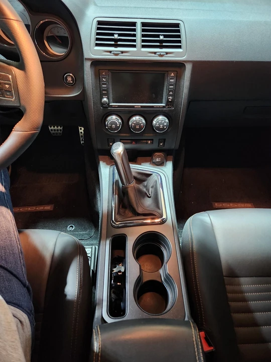 2014 Dodge Challenger 3rd Gen - Image 26 of 31