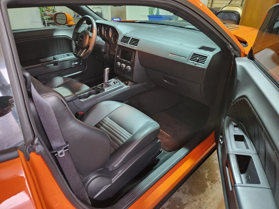 2014 Dodge Challenger 3rd Gen - Image 20 of 31
