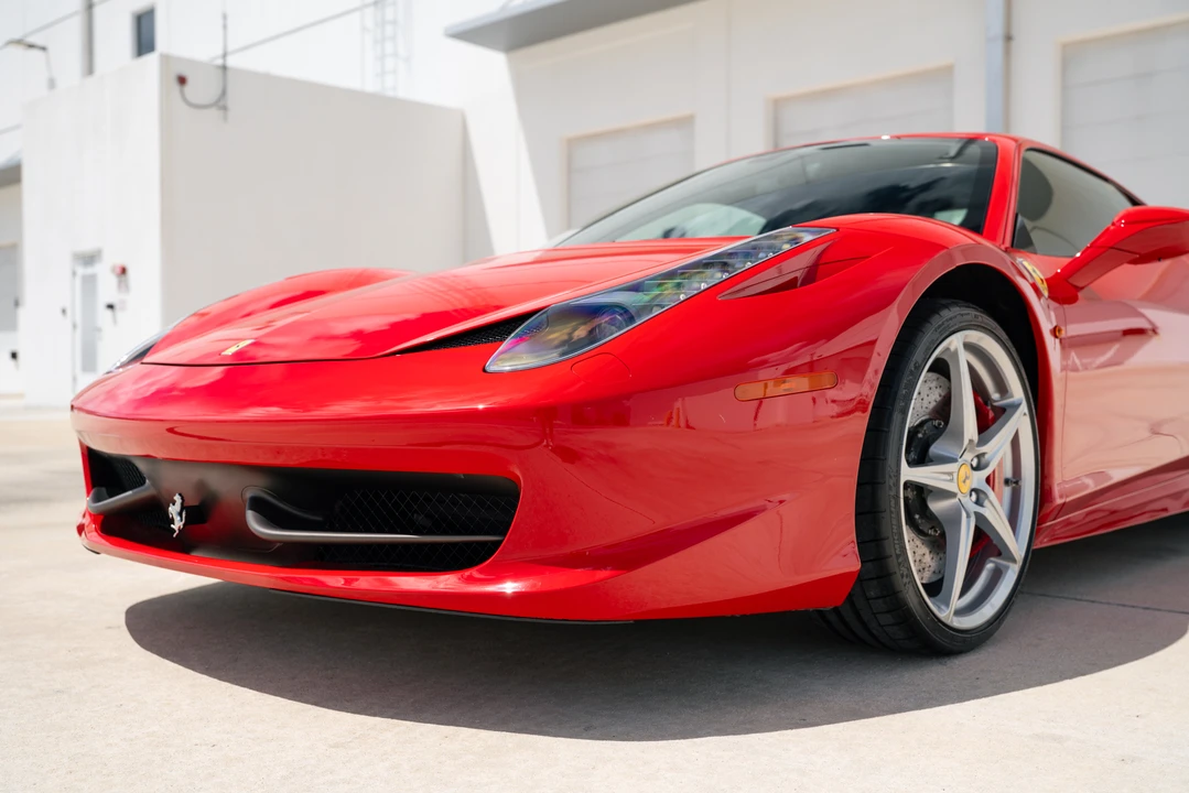 2014 Ferrari 458 Italia - Image 29 of 31