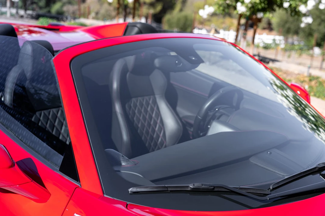 2014 Ferrari 458 Spider - Image 26 of 31