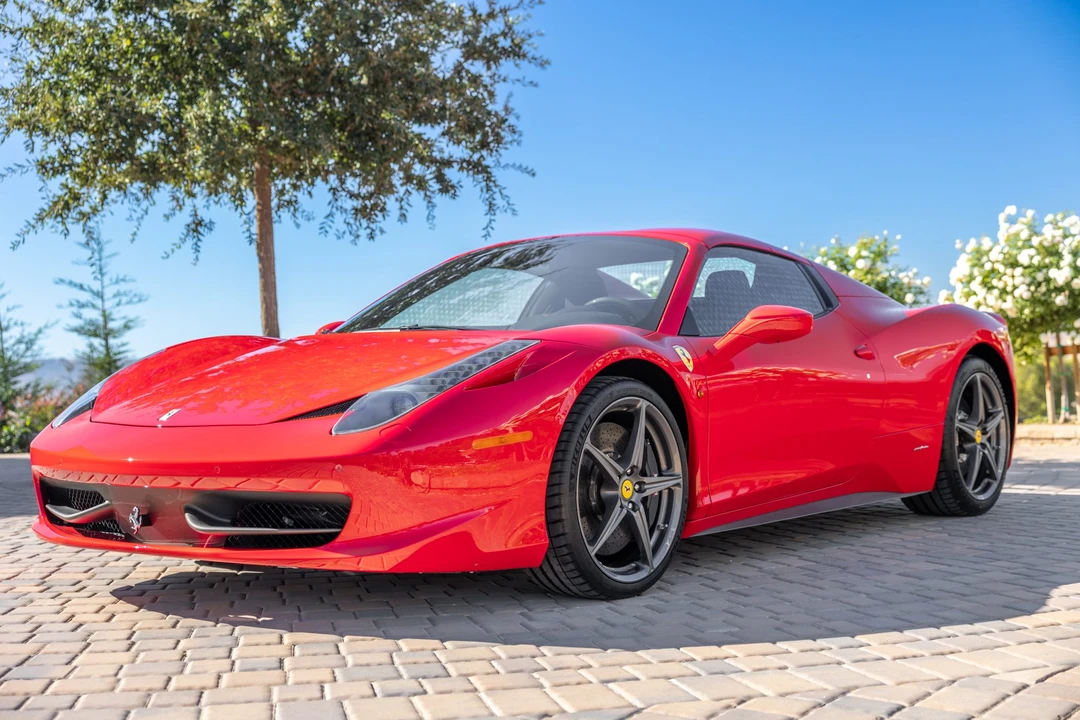 2014 Ferrari 458 Spider - Image 2 of 31