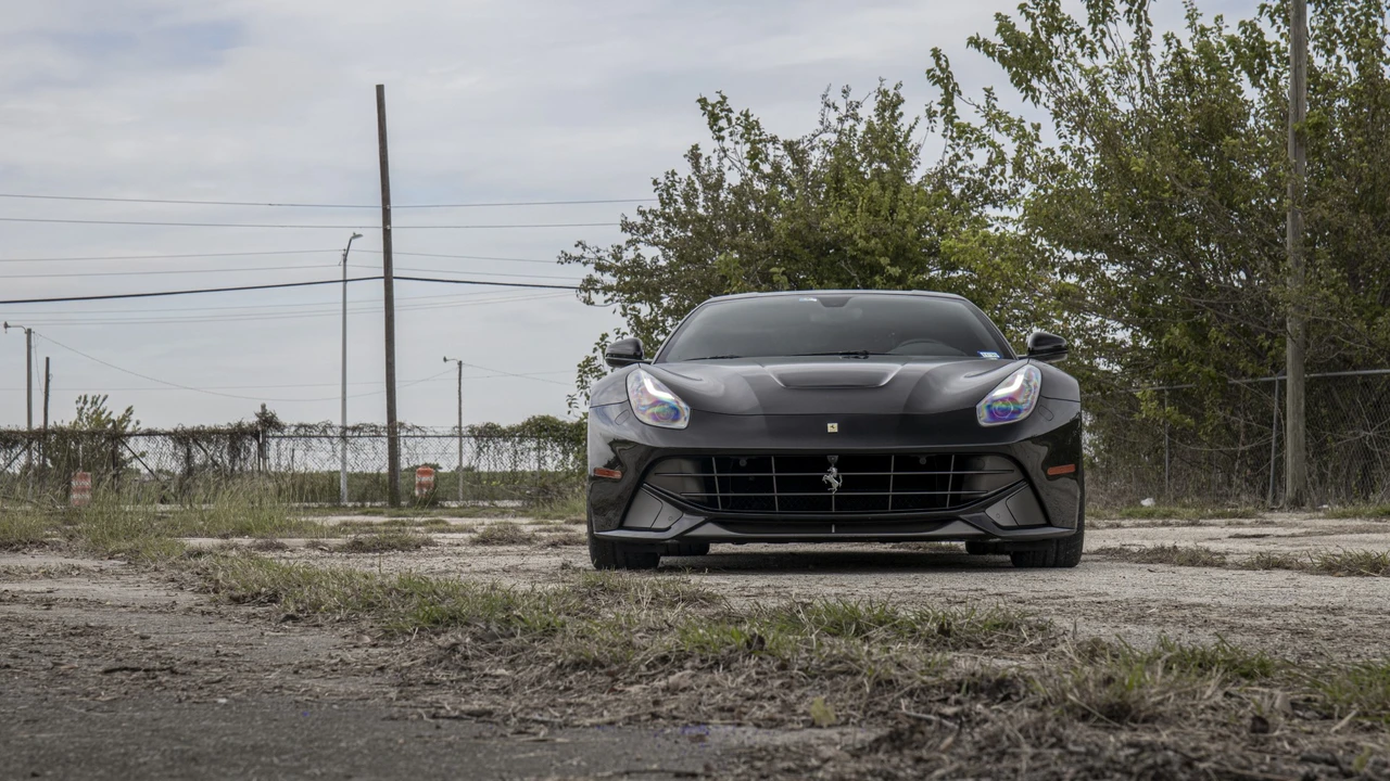 2014 Ferrari F12berlinetta - Image 12 of 31