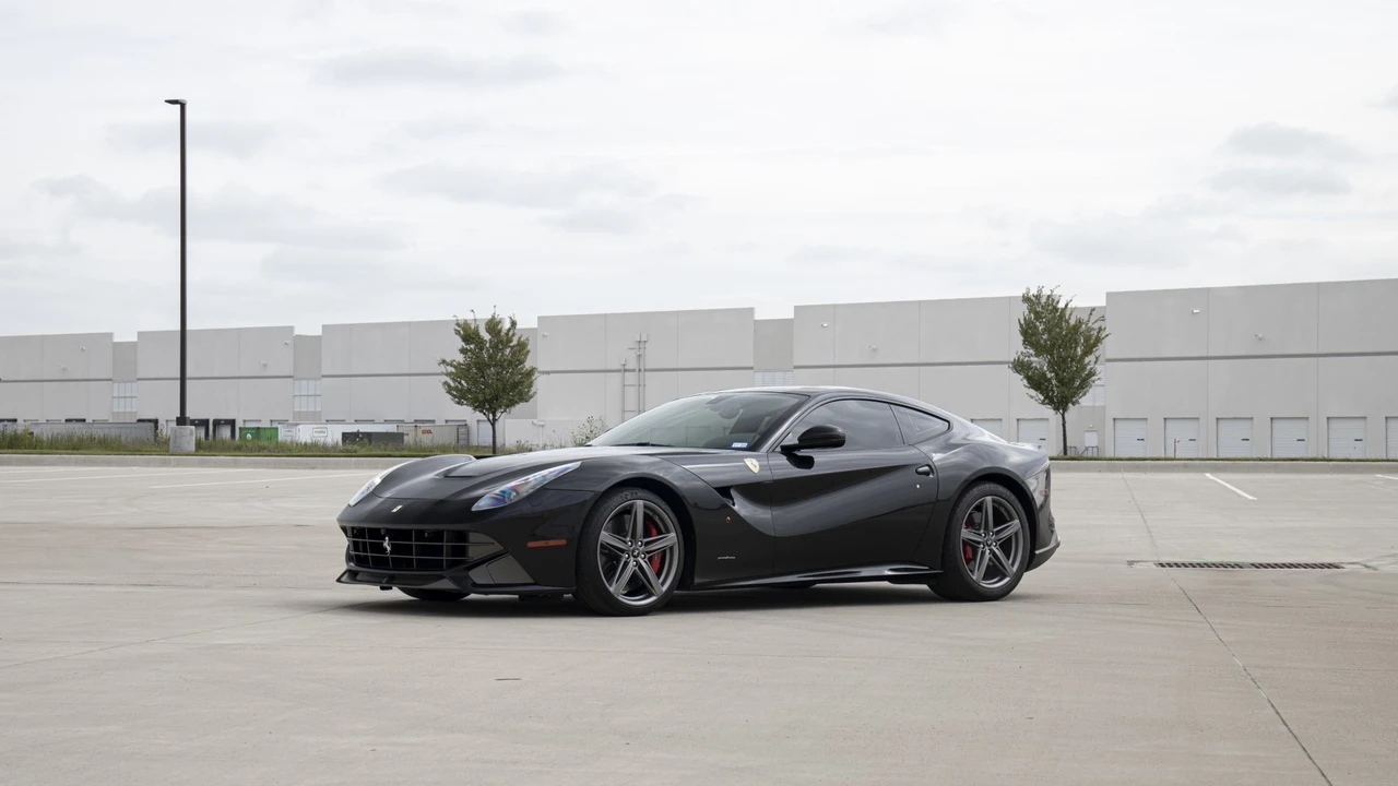 2014 Ferrari F12berlinetta - Image 21 of 31