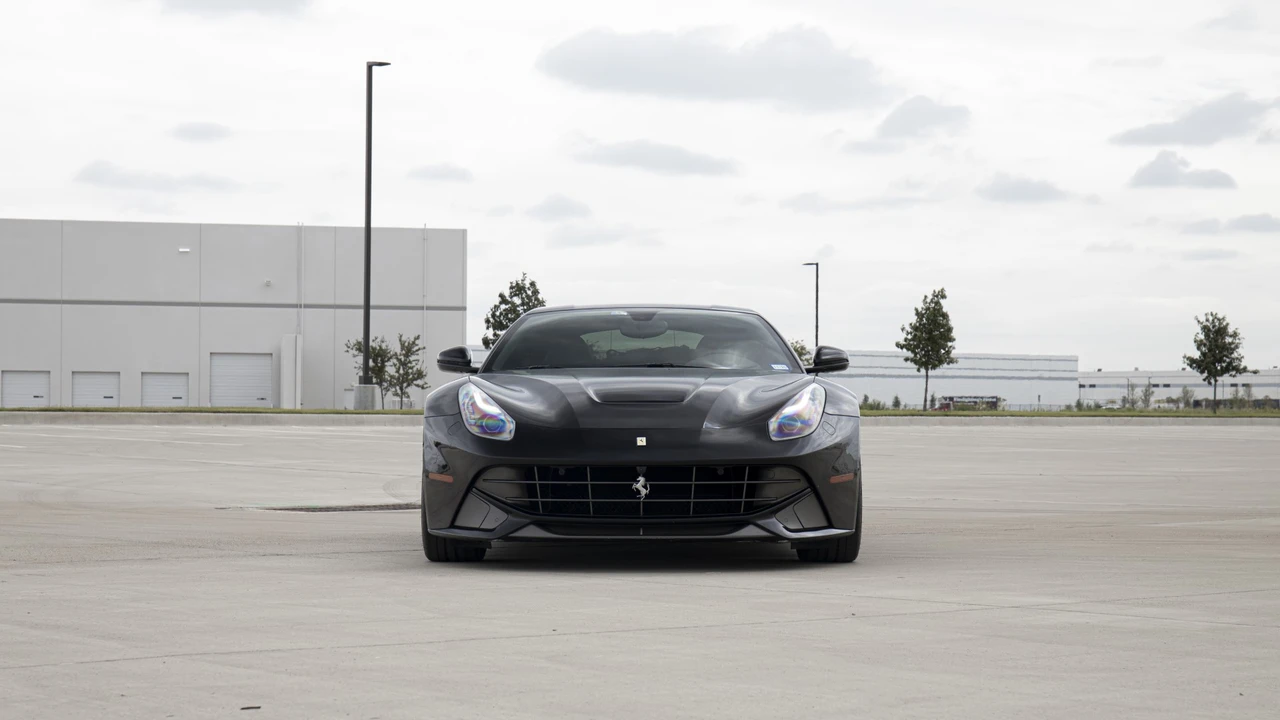 2014 Ferrari F12berlinetta - Image 11 of 31