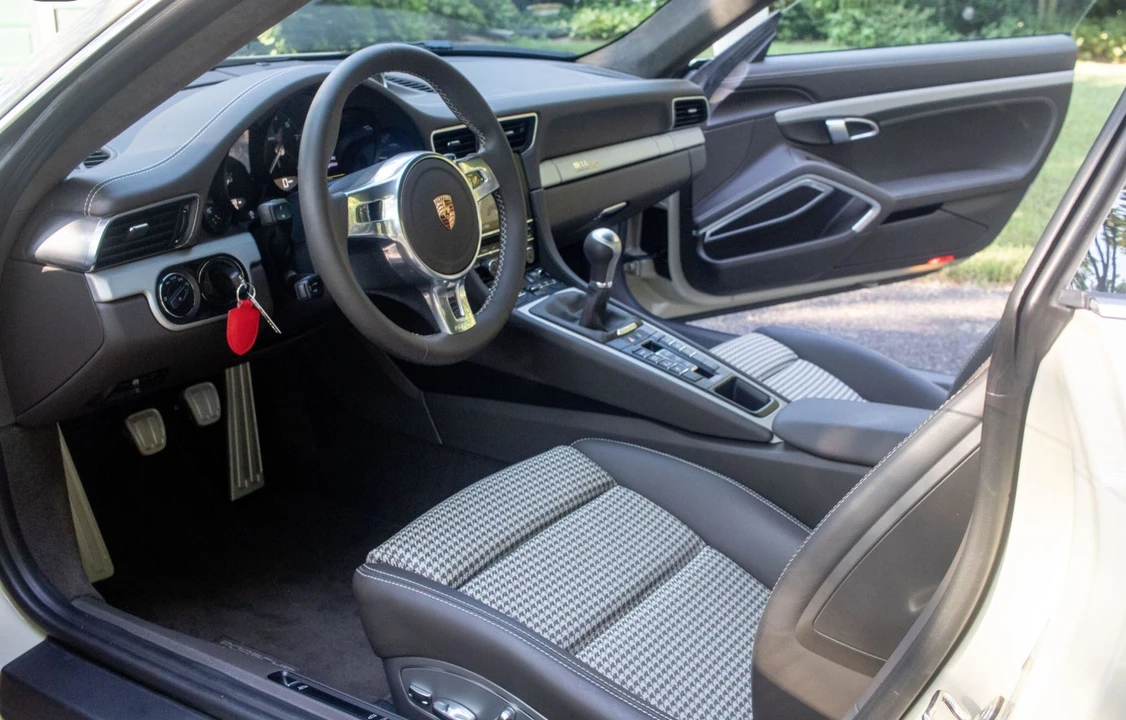 2014 Porsche 991 Carrera S - Image 4 of 5