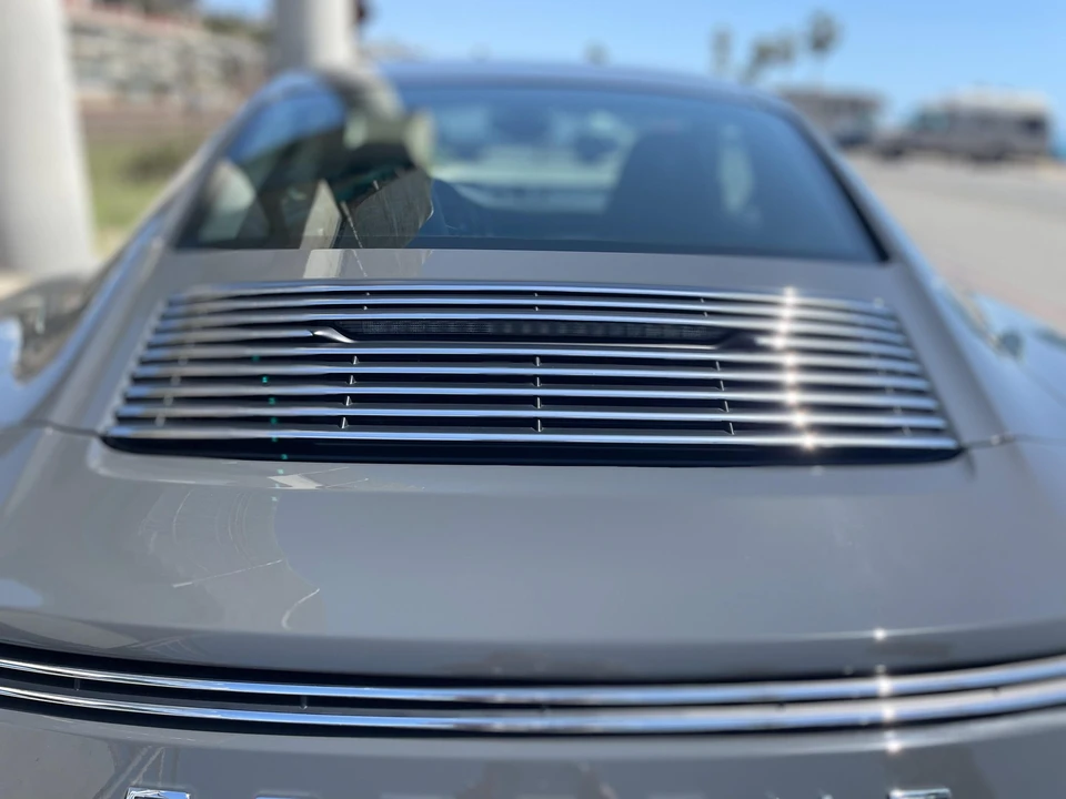 2014 Porsche 991 Carrera - Image 29 of 31