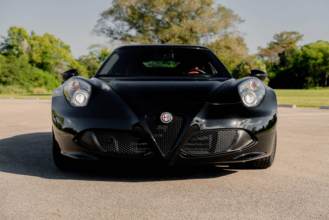 2015 Alfa Romeo 4C Coupe - Image 12 of 31