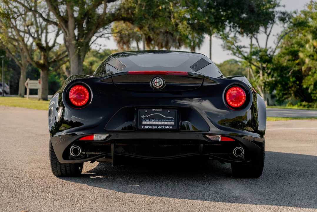 2015 Alfa Romeo 4C Coupe - Image 5 of 31