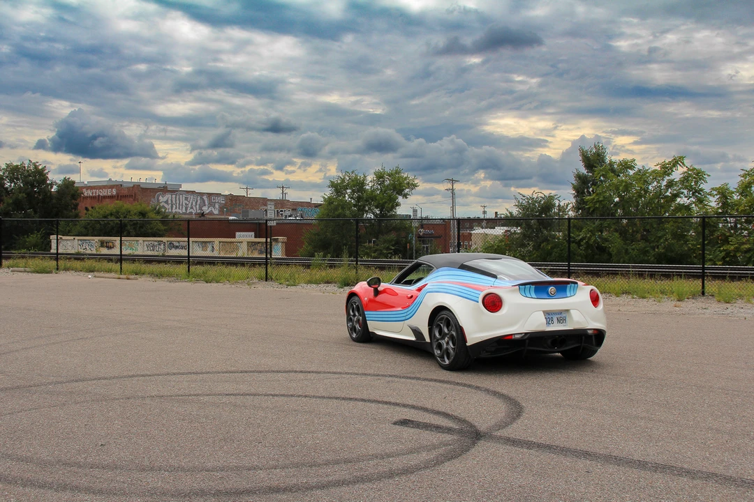 2015 Alfa Romeo 4C Coupe - Image 30 of 31