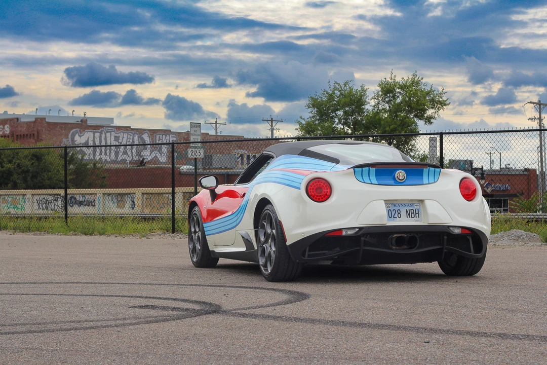 2015 Alfa Romeo 4C Coupe - Image 26 of 31