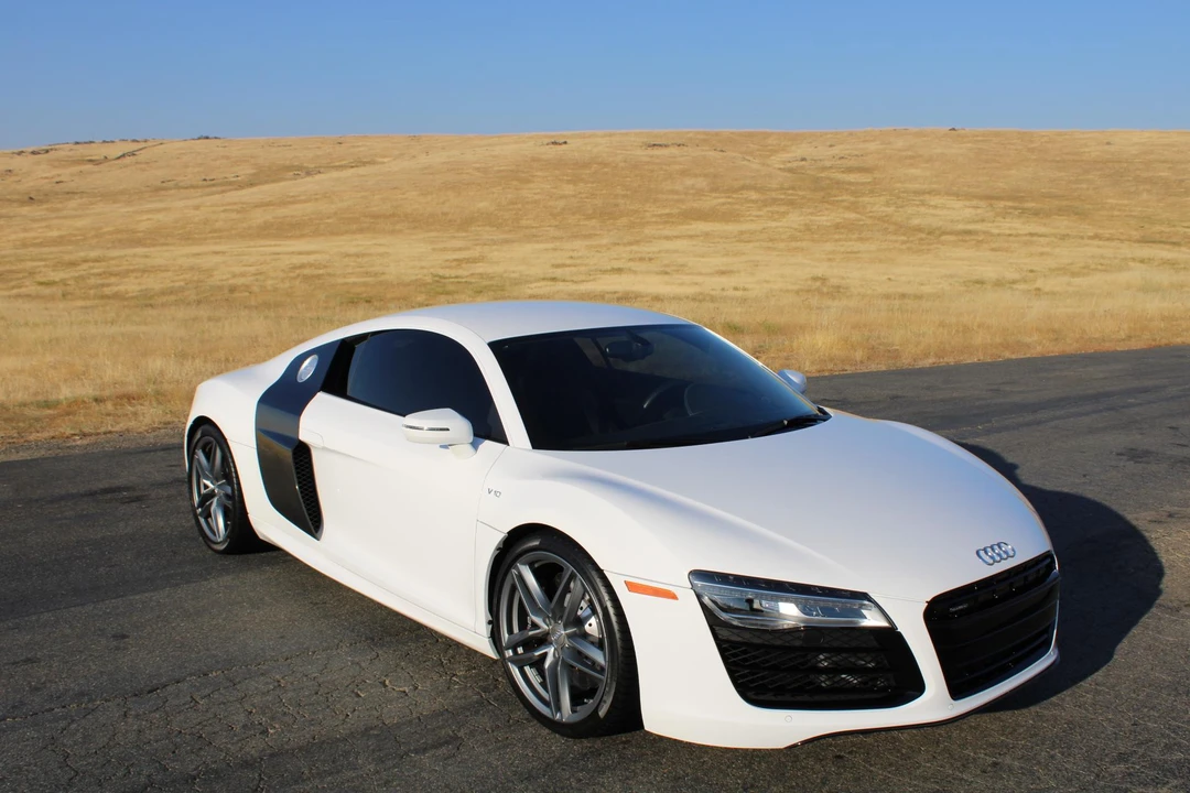 2015 Audi 42 R8 - Image 15 of 31