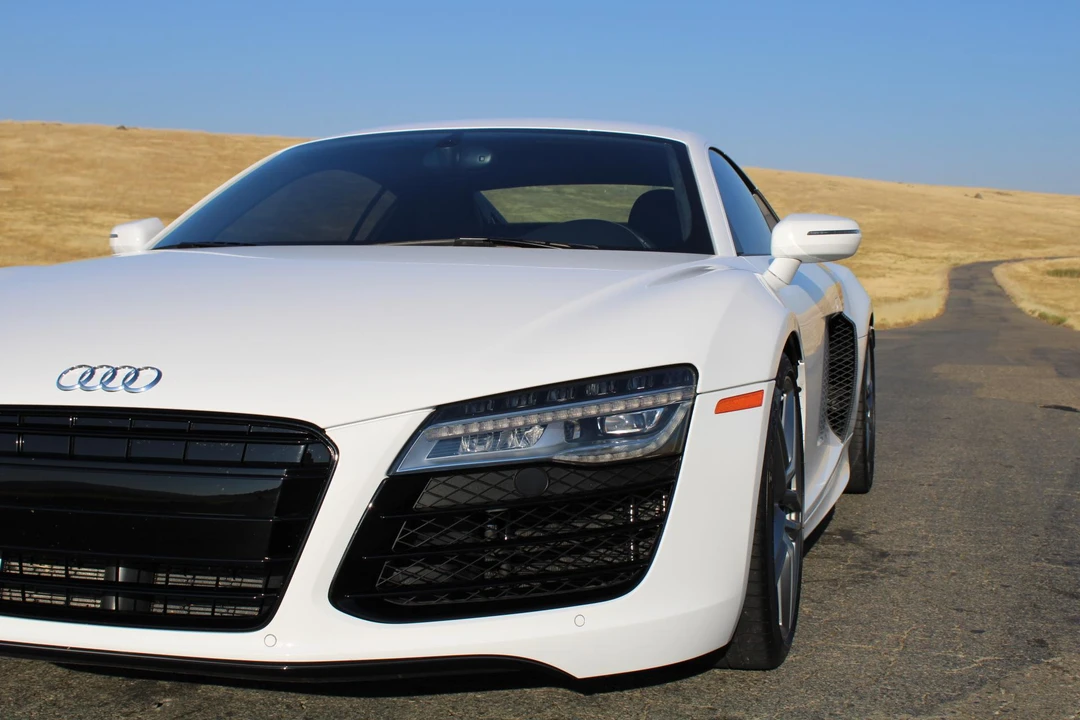 2015 Audi 42 R8 - Image 21 of 31