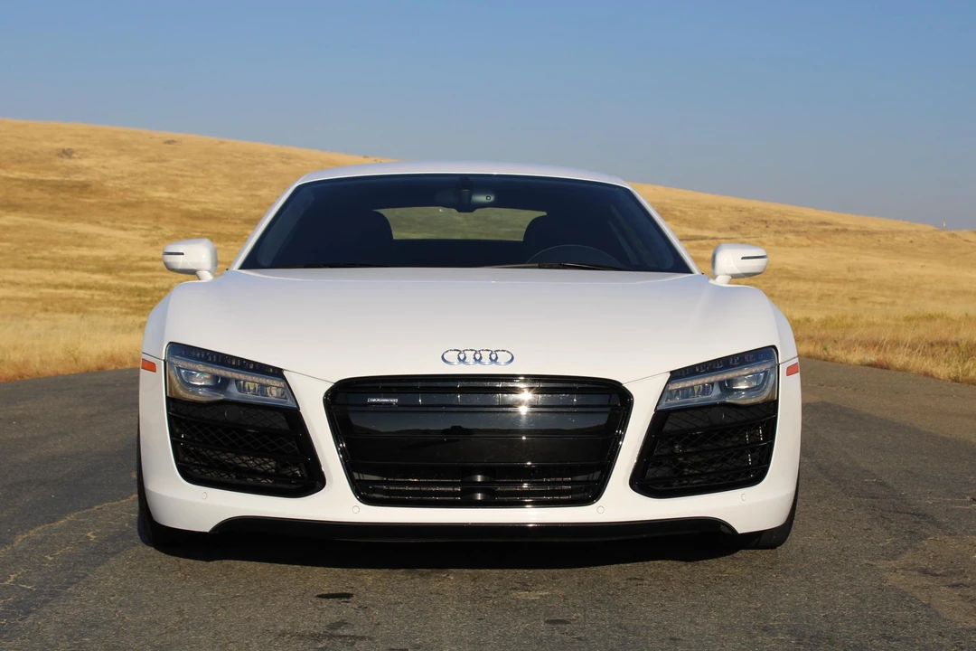 2015 Audi 42 R8 - Image 17 of 31