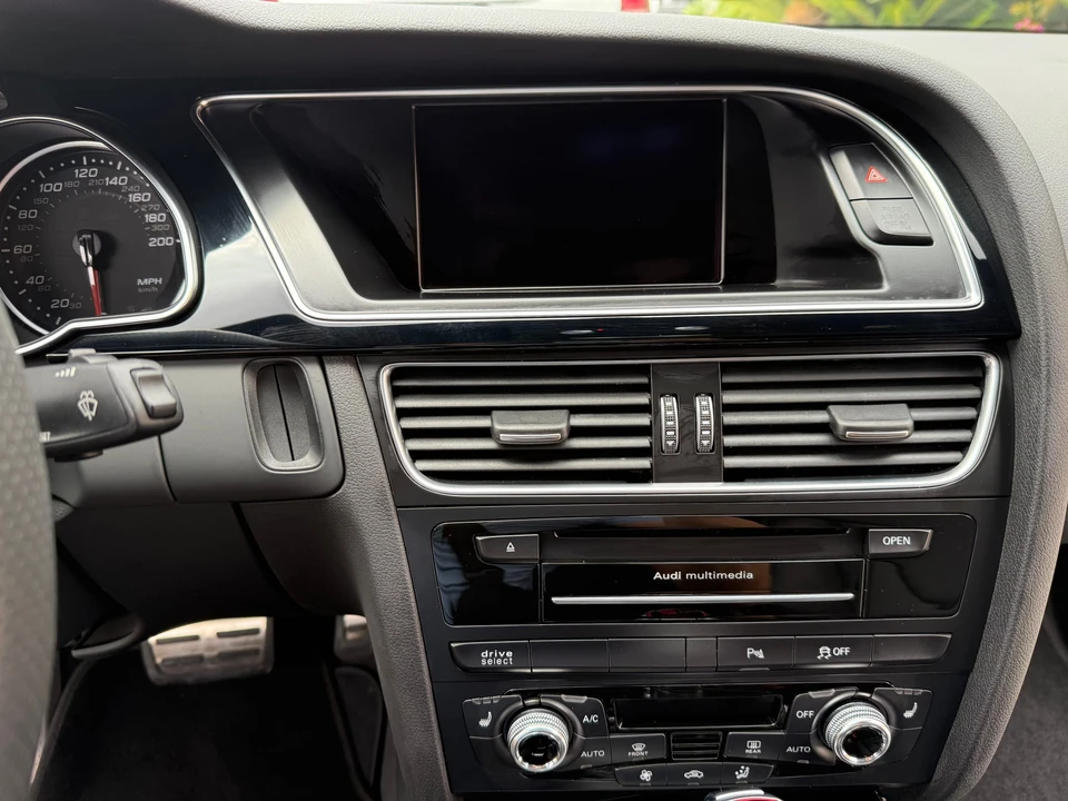 2015 Audi B8 RS5 - Image 27 of 31
