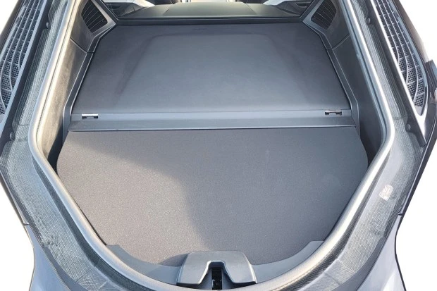 2015 BMW i8 - Image 6 of 6