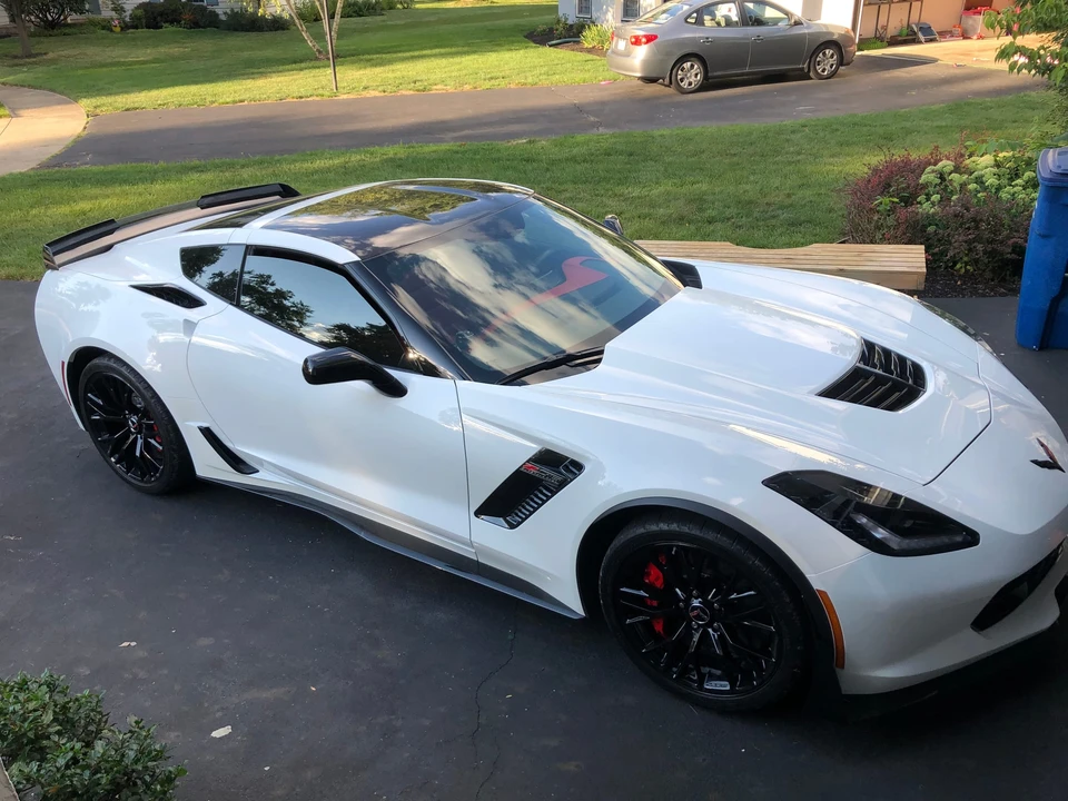 2015 Chevrolet Corvette C7 Z06 - Image 13 of 31