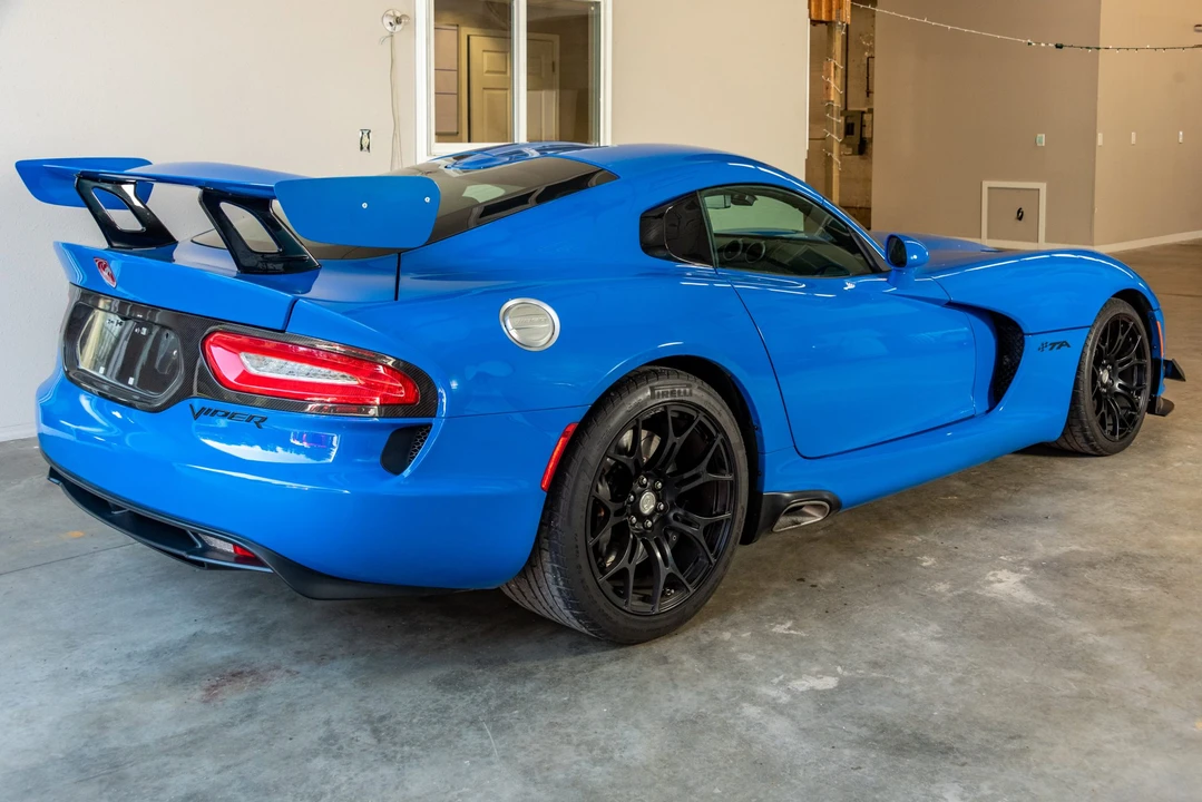 2015 Dodge Viper 5th Gen - Image 5 of 31