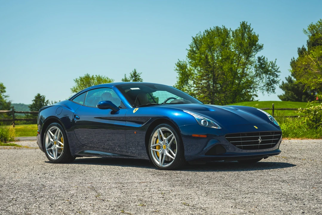 2015 Ferrari California T - Image 26 of 31