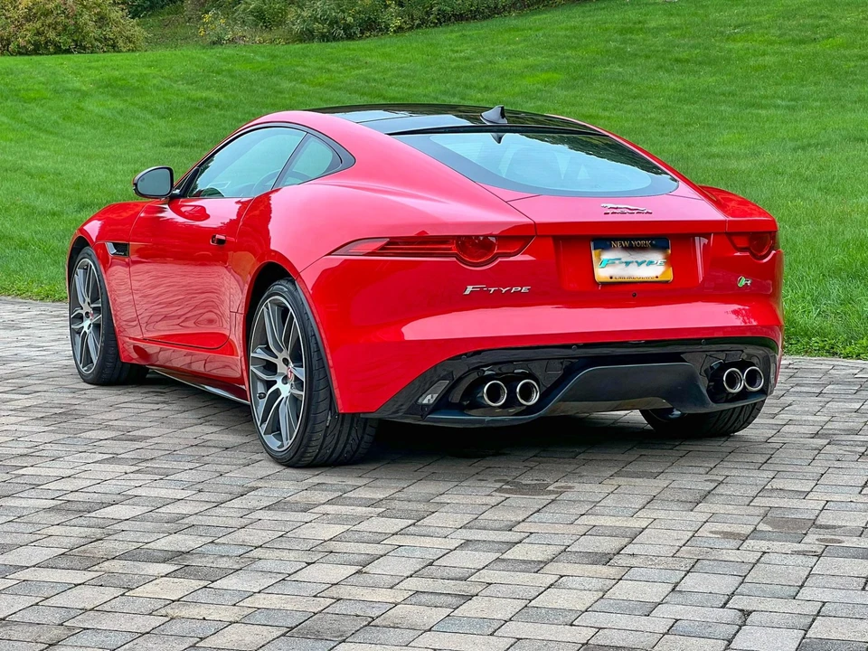2015 Jaguar F-Type R 1st Gen - Image 12 of 31