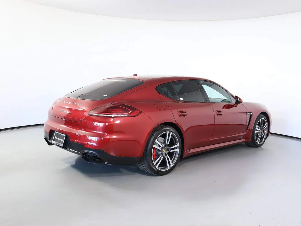 2015 Porsche 970 Panamera GTS - Image 7 of 10