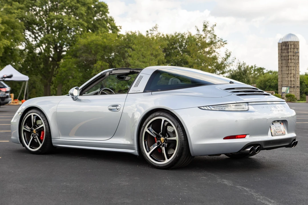 2015 Porsche 991 Targa 4 & 4S - Image 7 of 31