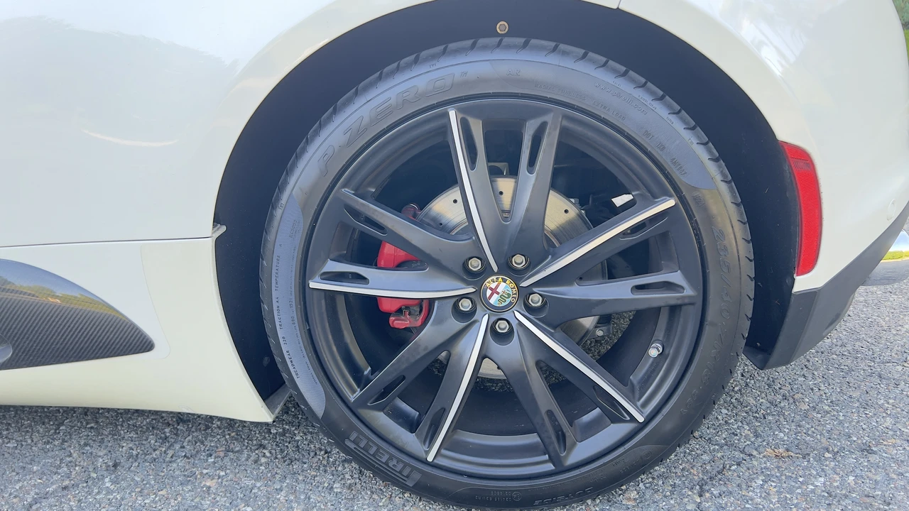 2016 Alfa Romeo 4C Coupe - Image 31 of 31