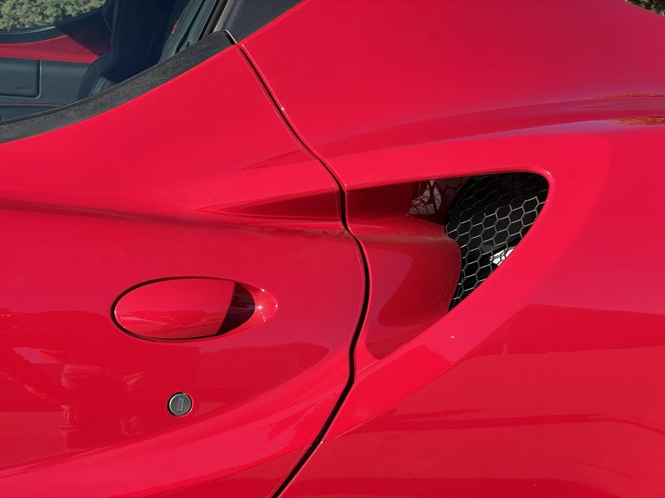 2016 Alfa Romeo 4C Spider - Image 24 of 31