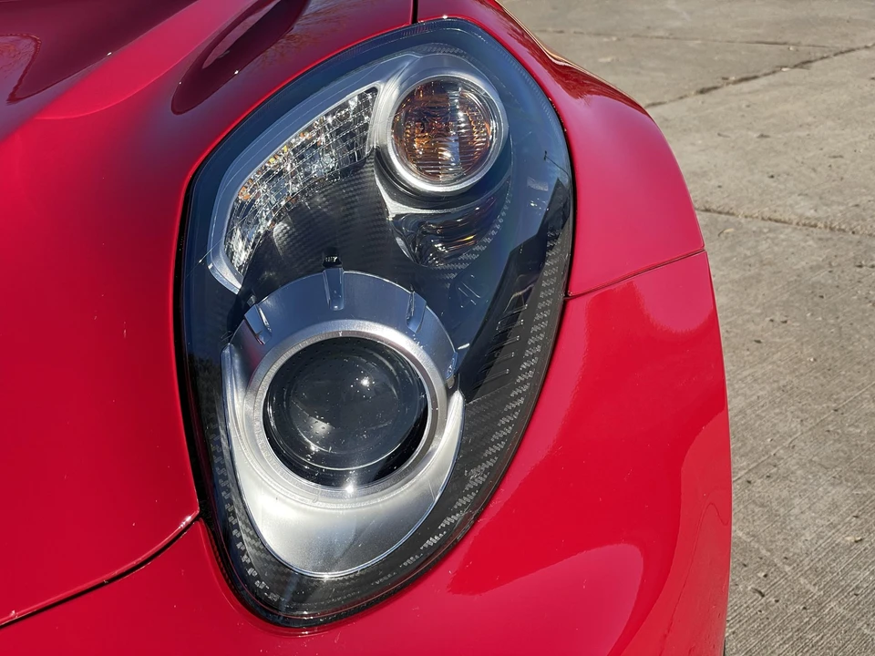 2016 Alfa Romeo 4C Spider - Image 16 of 31