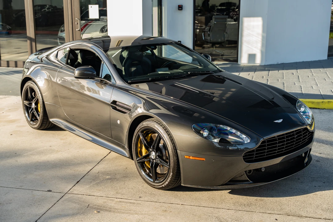 2016 Aston Martin V8 Vantage (2006-2017) - Image 4 of 31