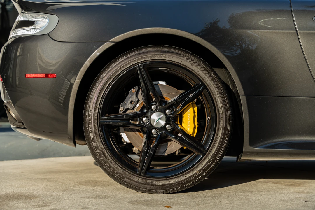 2016 Aston Martin V8 Vantage (2006-2017) - Image 17 of 31