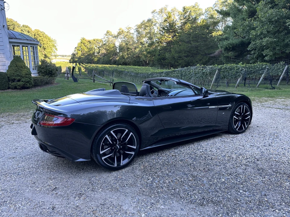 2016 Aston Martin Vanquish 2nd Gen - Image 14 of 31
