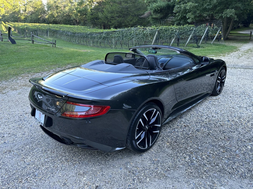 2016 Aston Martin Vanquish 2nd Gen - Image 10 of 31