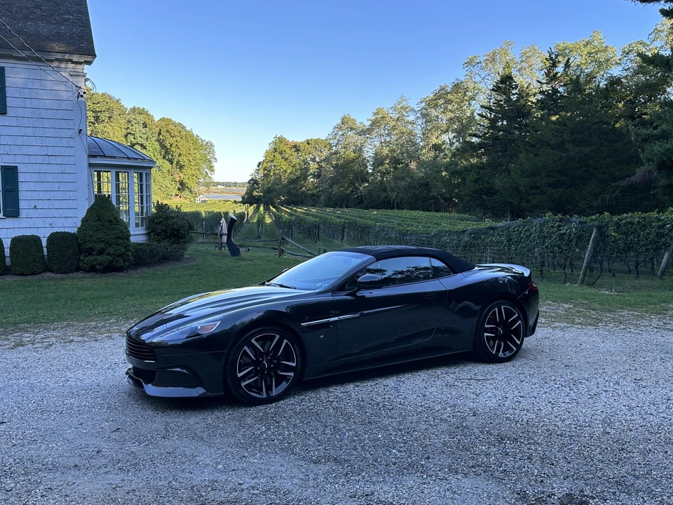 2016 Aston Martin Vanquish 2nd Gen - Image 26 of 31