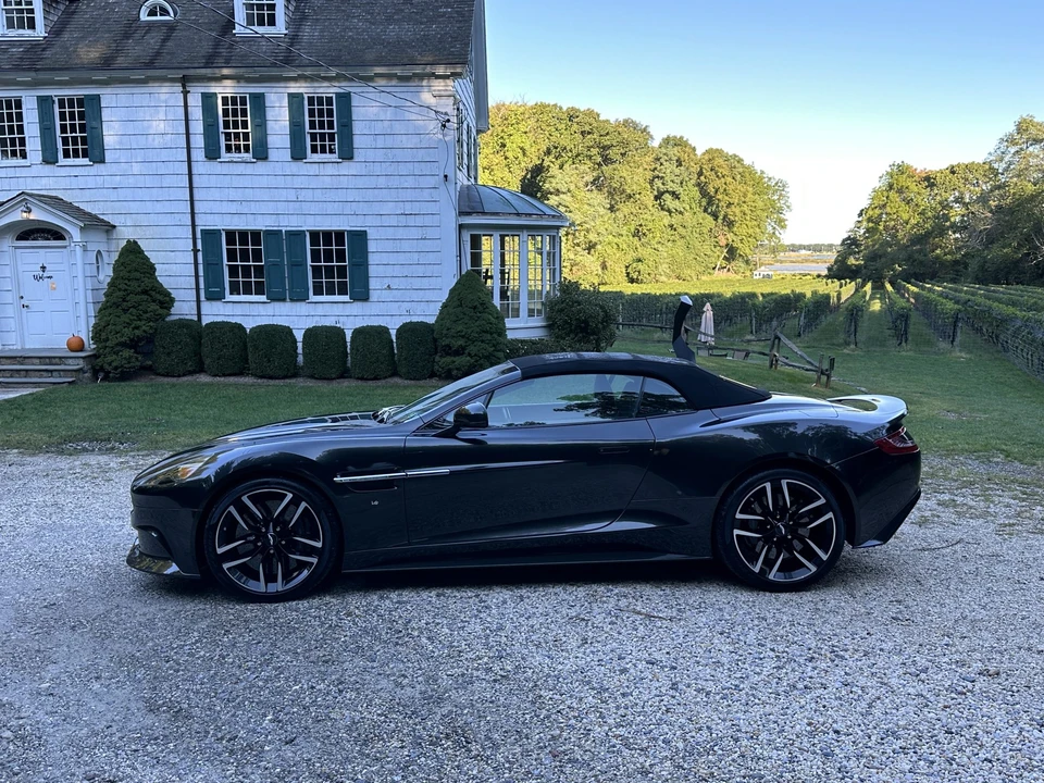 2016 Aston Martin Vanquish 2nd Gen - Image 28 of 31