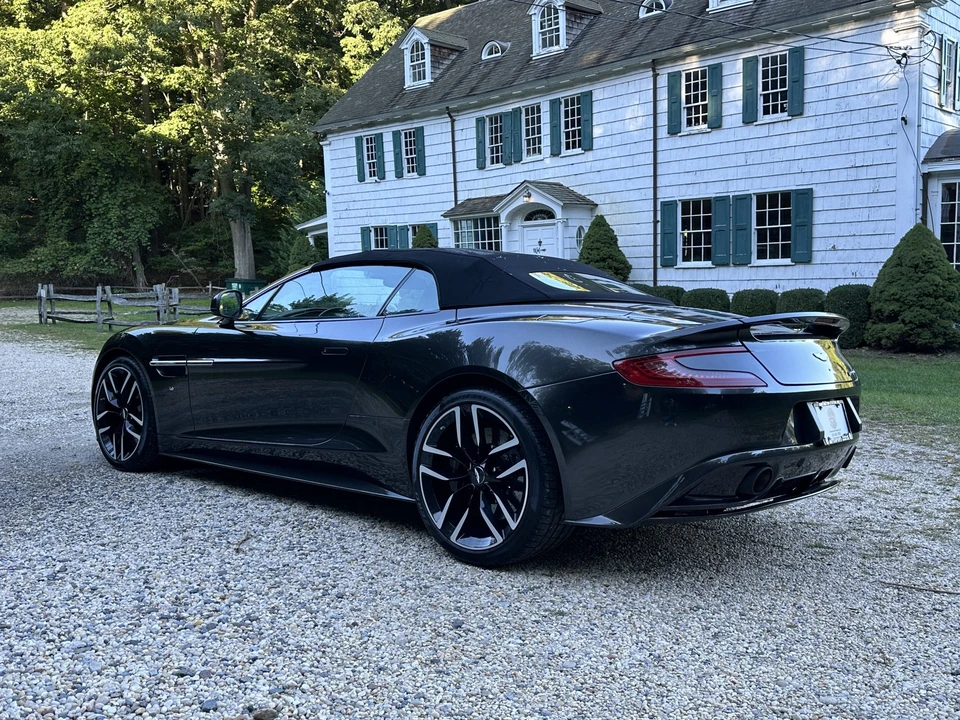 2016 Aston Martin Vanquish 2nd Gen - Image 29 of 31