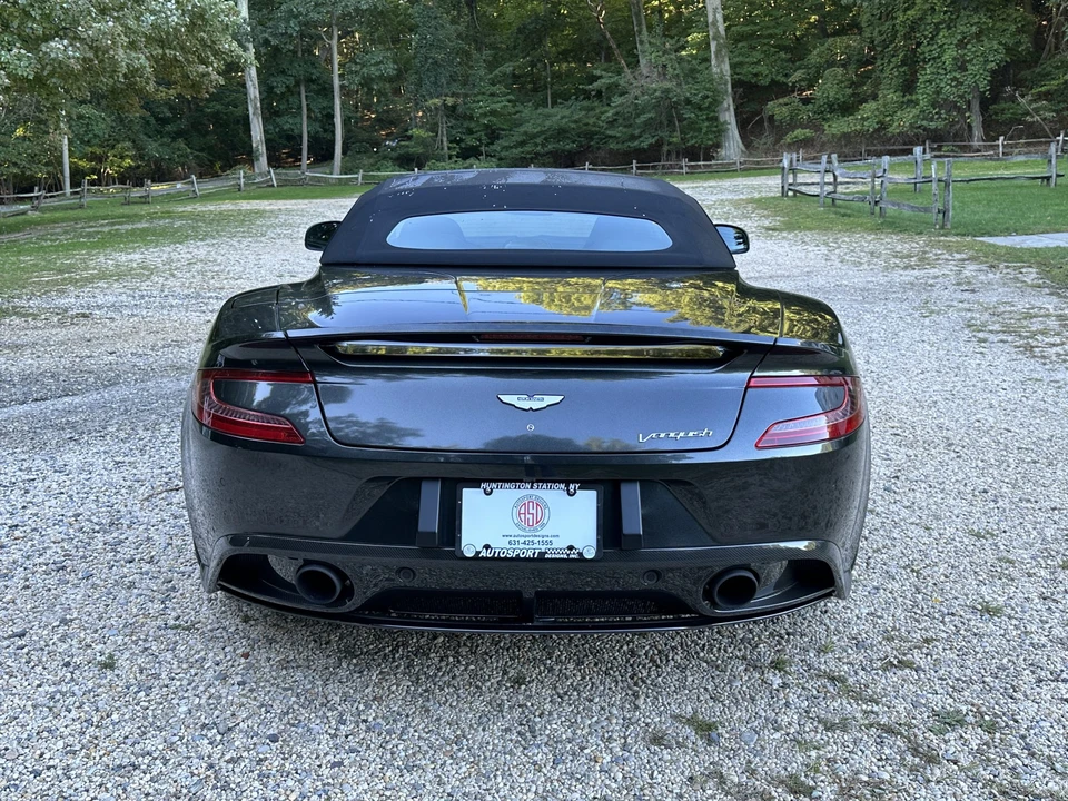 2016 Aston Martin Vanquish 2nd Gen - Image 30 of 31