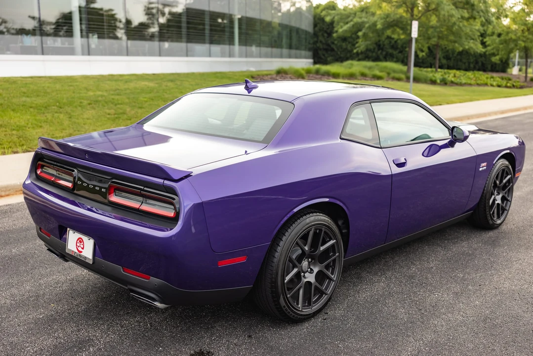 2016 Dodge Challenger 3rd Gen - Image 18 of 31