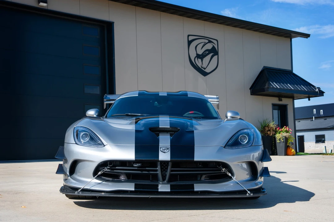 2016 Dodge Viper ACR 5th Gen - Image 3 of 31